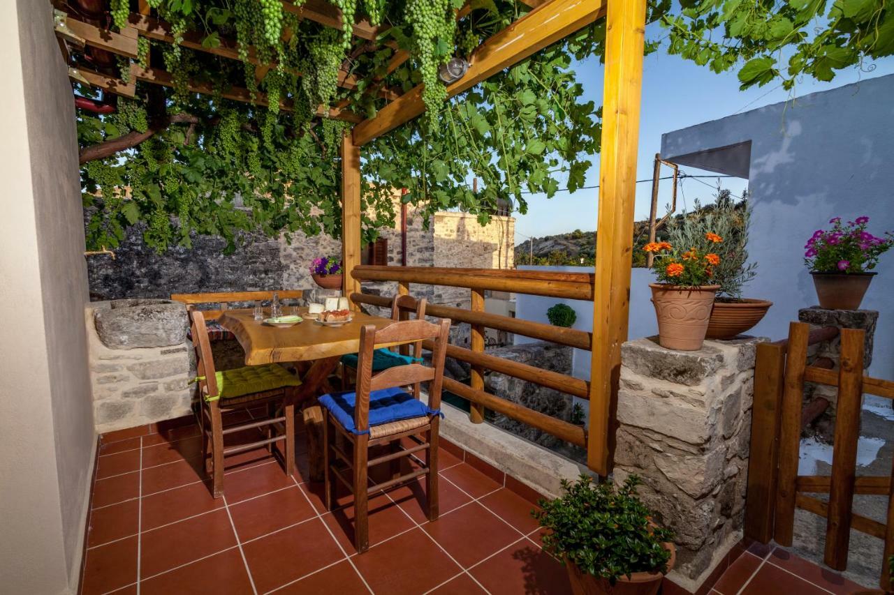 Aristidis'S Plouti Moires Exterior foto