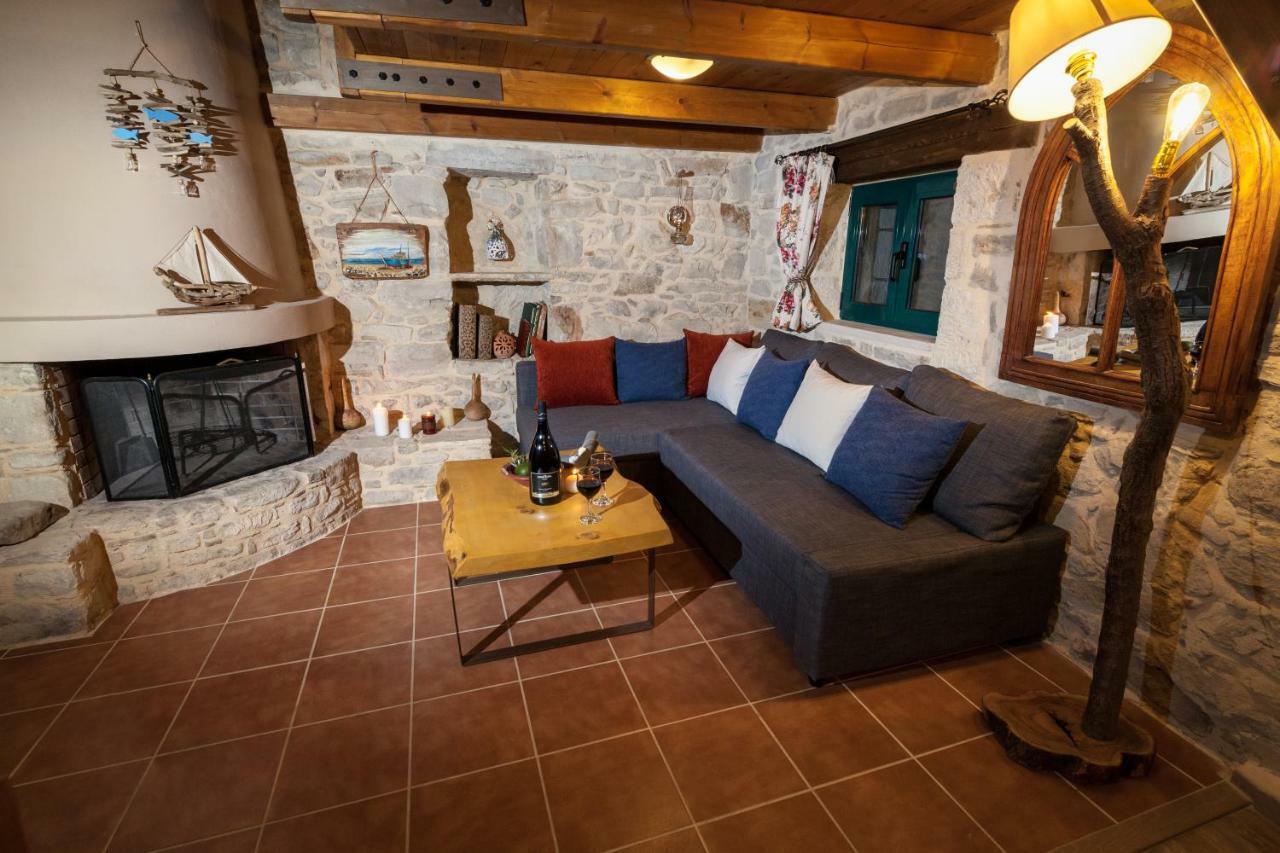 Aristidis'S Plouti Moires Exterior foto