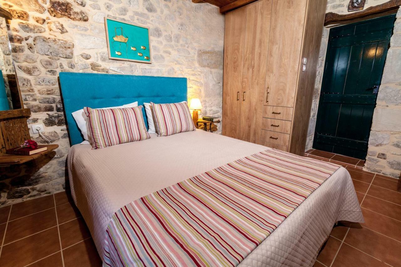 Aristidis'S Plouti Moires Exterior foto
